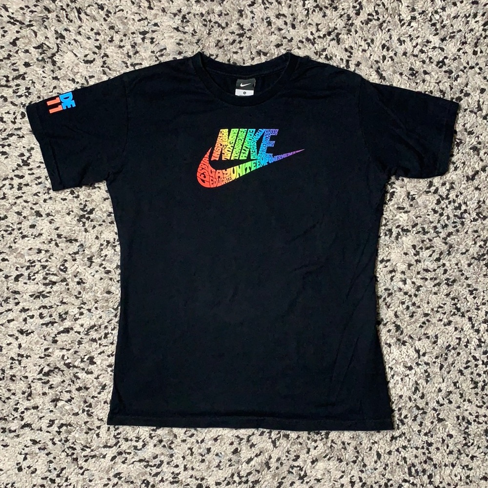 Nike Pride 2011 Black Short Sleeve Logo Tee Shirt Youth XL